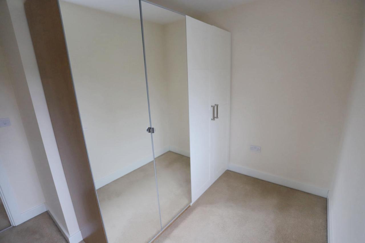 Easytravel Luxury Nec/Airport 3 Beds House Apartment Birmingham Exterior photo