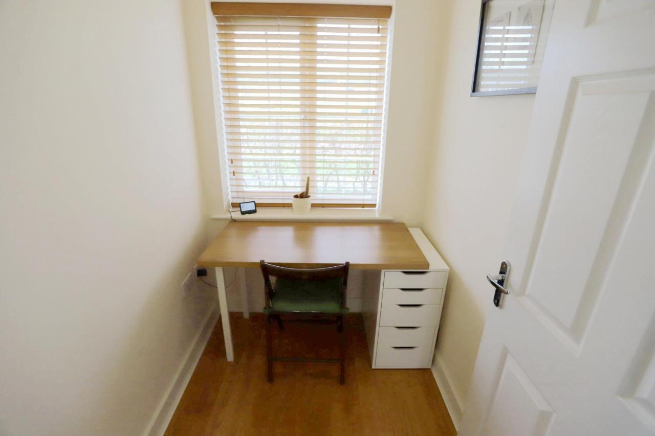 Easytravel Luxury Nec/Airport 3 Beds House Apartment Birmingham Exterior photo