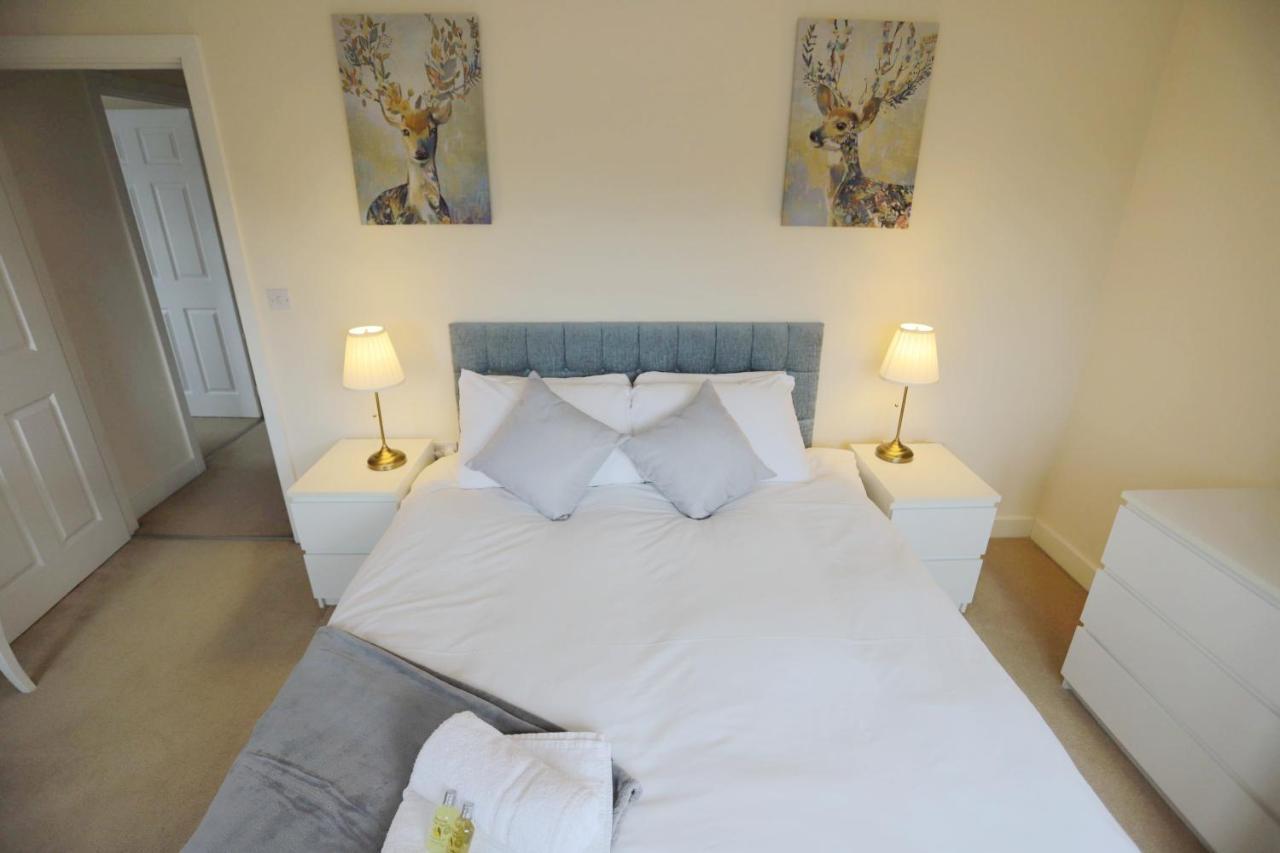 Easytravel Luxury Nec/Airport 3 Beds House Apartment Birmingham Exterior photo