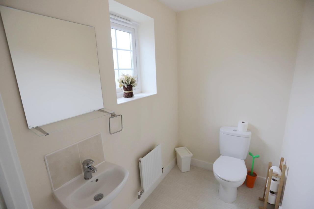 Easytravel Luxury Nec/Airport 3 Beds House Apartment Birmingham Exterior photo