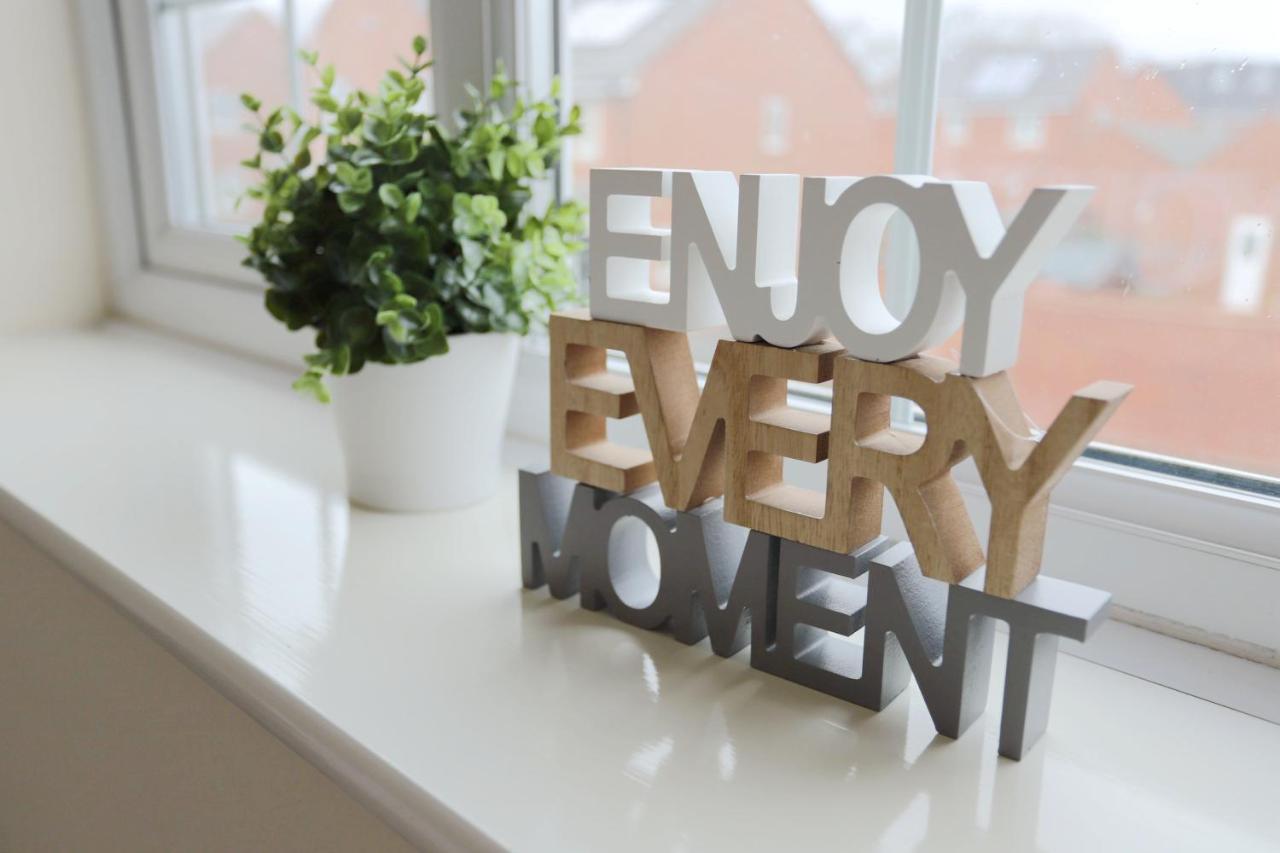 Easytravel Luxury Nec/Airport 3 Beds House Apartment Birmingham Exterior photo